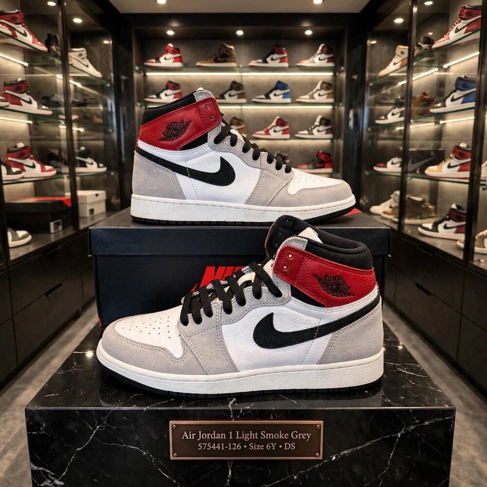 Size 6Y - 7.5W Air Jordan 1 High Light Smoke Grey 575441-126 GS W Box & Laces